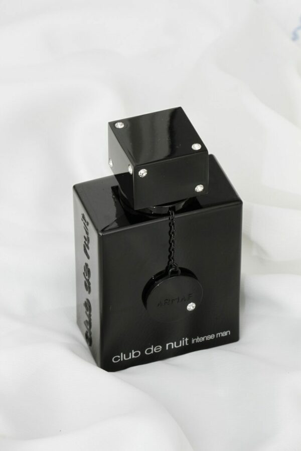 Black bottle of club de nuit intense man perfume.